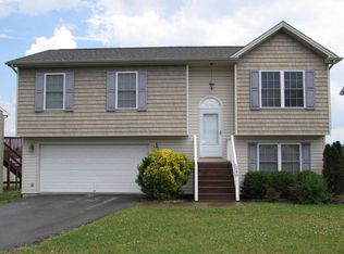 240 Eugene Dr NW, Roanoke, VA 24017