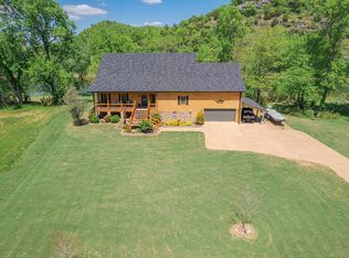 1216 Stone Creek Way, Norfork, AR 72658