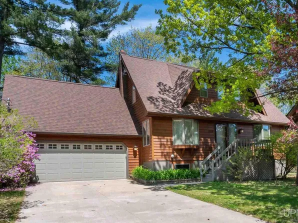 1806 Mildred Ave, Marquette, MI 49855