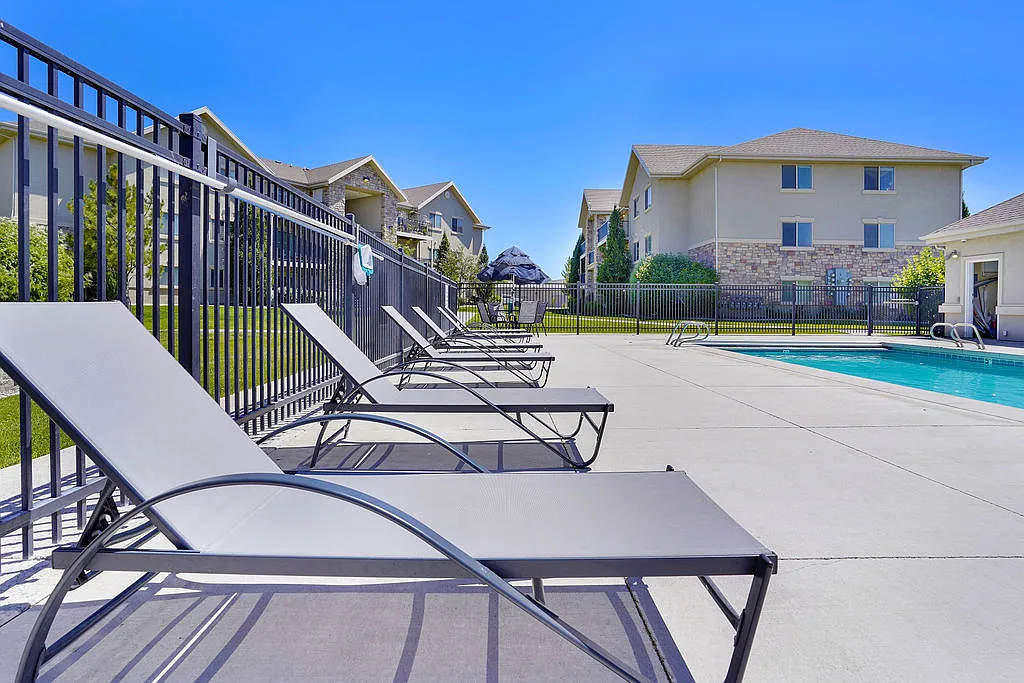 Villas at Riverside — Photo 4