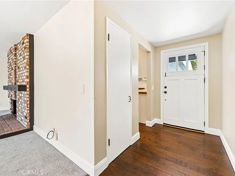 16311 Woodstock Ln — Photo 17