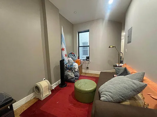 Rented by SpaceReqs LLC | media 3