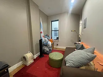 Rented by SpaceReqs LLC