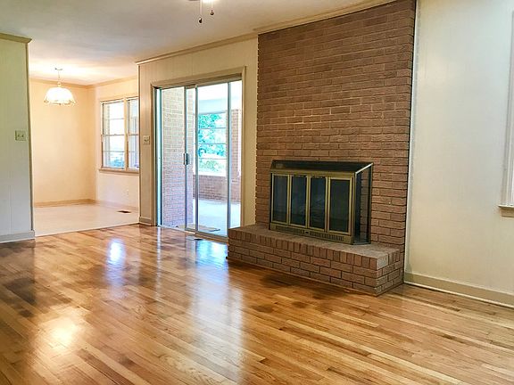 5th image of 346 Saint Andrews St