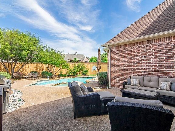 5th image of 2100 Wilderness Ct