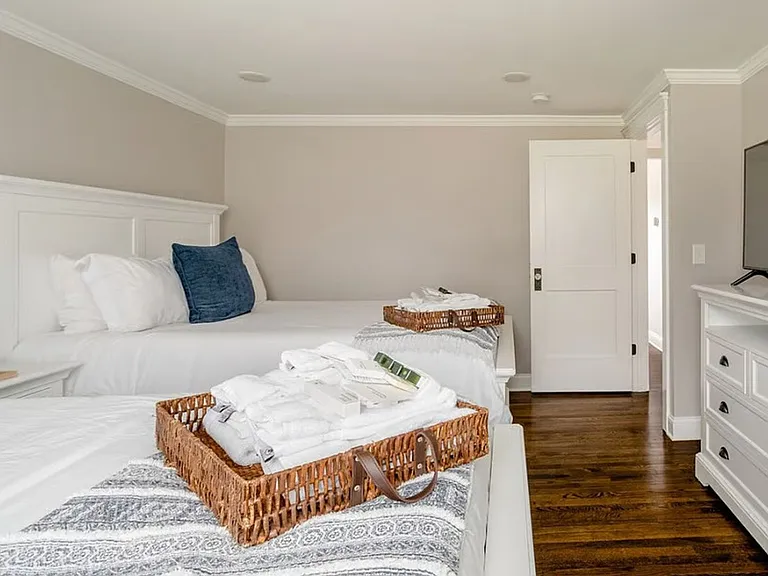 2222 Ridge Rd — Photo 54