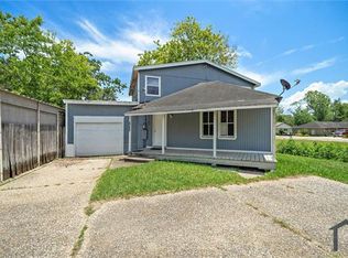 2623 Texas Ave, Dickinson, TX 77539