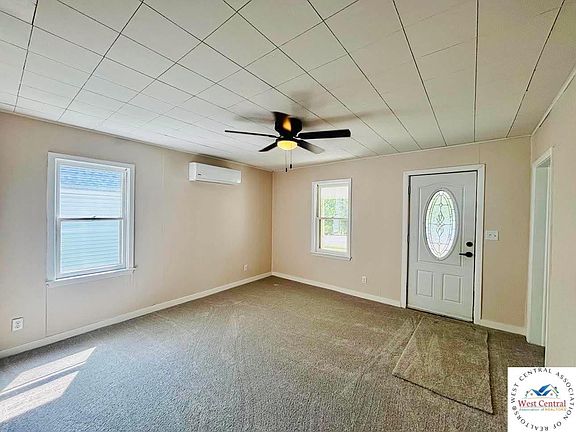 3rd image of 313 E Ohio St