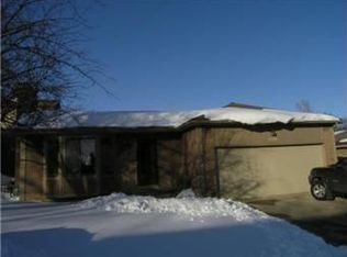 10908 W 96th Ter, Overland Park, KS 66214
