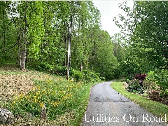 4th image of 1002 Evergreen Farm Cir