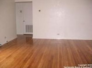 4823 Betty Lou Dr, San Antonio, TX 78229