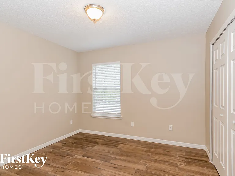 3875 Pebble Brooke Cir — Photo 10