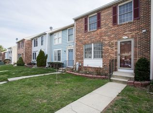 17 Crosswood Ct, Burtonsville, MD 20866