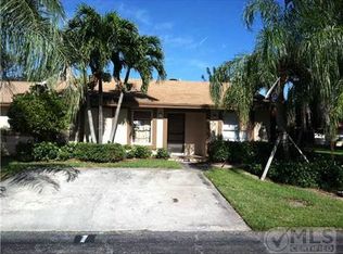1 Chelsea Ln, Boynton Beach, FL 33426