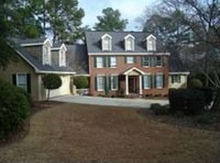 100 Holly Dr, Warner Robins, GA 31088
