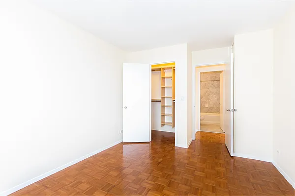 Rented by Compass | media 15