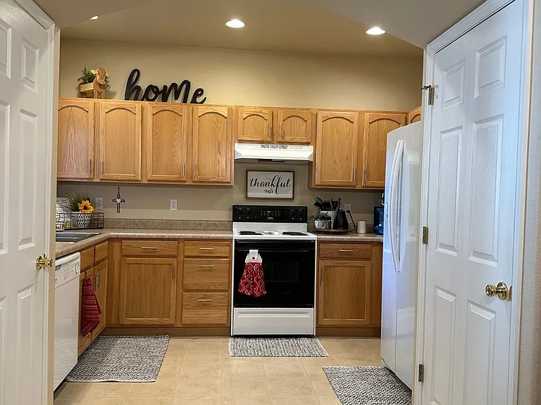 2491 Fountain Greens Pl #B-6 — Photo 10