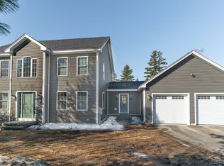 9 Abby Rd, Raymond, ME 04071