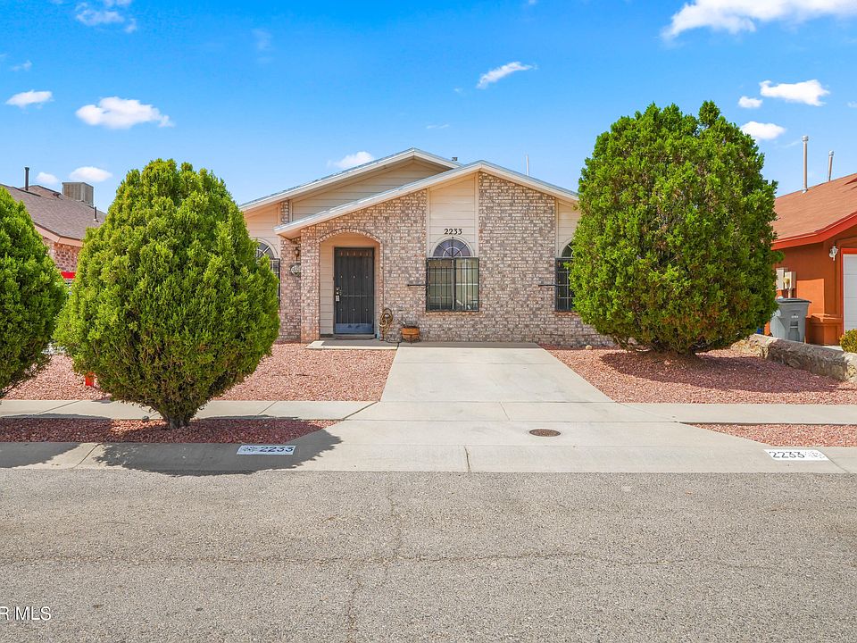 1st image of 2233 Tierra De Paz Way