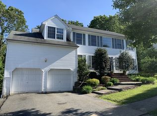 76 Fox Chase Ln, Ledgewood, NJ 07852