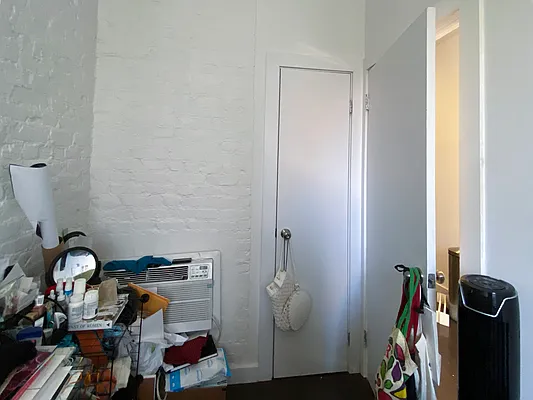 Rented by Kahen Properties | media 24