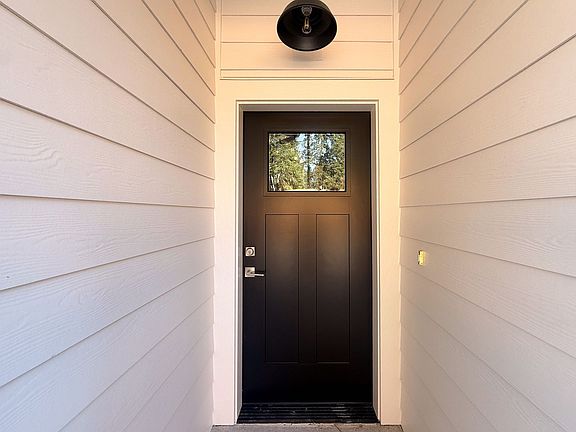 3rd image of 5534-5564 Skyline Rd S #5558