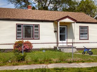 1402 14th St NW, Roanoke, VA 24017