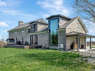 60 Bakker Rd, Prince Edward County, ON K0K 2J0