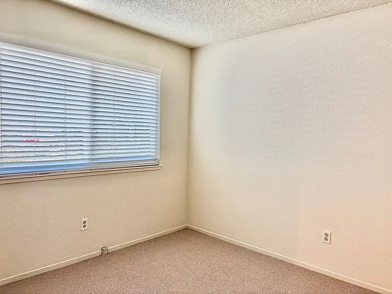 1211 Capri Way #3 — Photo 48