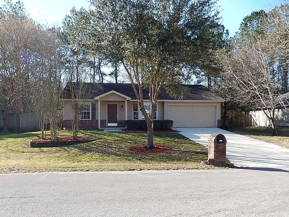 1st image of 3017 TWIN OAK Drive