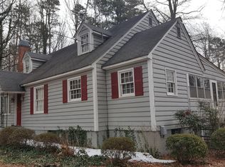 2202 Winsted St, Winston Salem, NC 27127