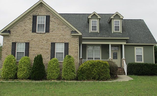 1st image of 321 Maddux Dr