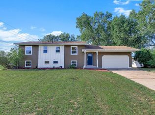 2348 106th Ave NW, Coon Rapids, MN 55433