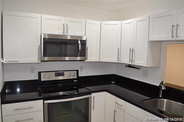 1st image of 13707 Kendale Lakes Cir APT 201