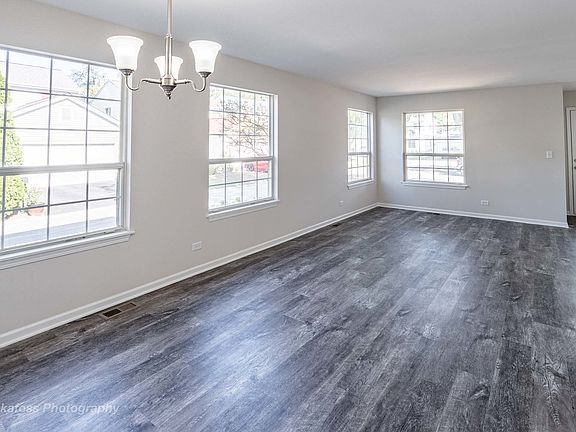 2nd image of 6433 Parksleg Ct