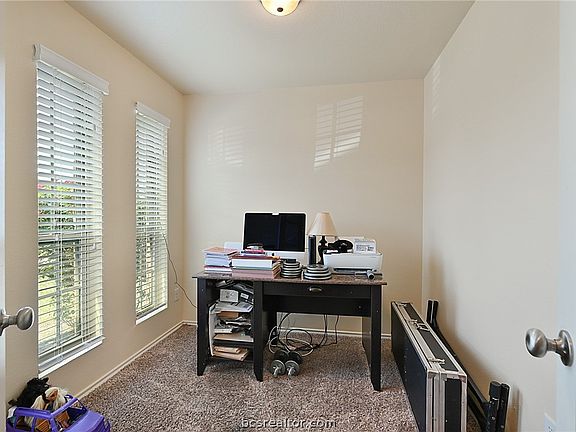 3rd image of 5281 Sagewood Dr