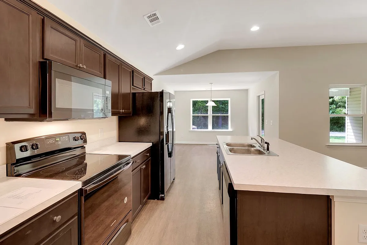Building Photo - 620 Jodi Pl