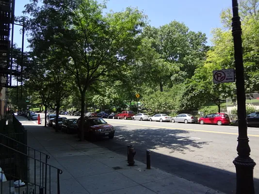 Rented by Bohemia Realty Group | media 17