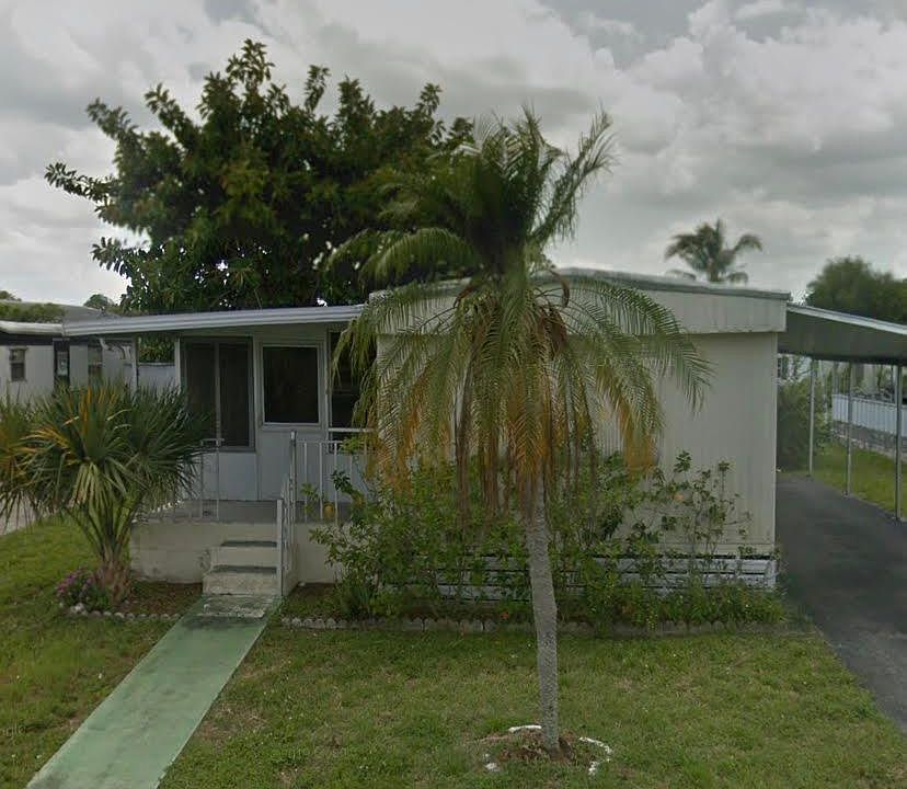 1st image of 13480 NW 5th St