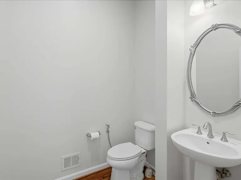 20920 Ashburn Heights Dr — Photo 10