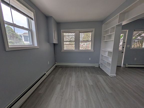 5th image of 1307 6th Ave APT A