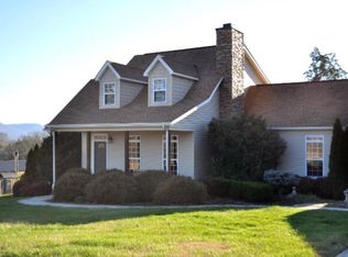 430 Harve Lewis Rd, Pikeville, TN 37367