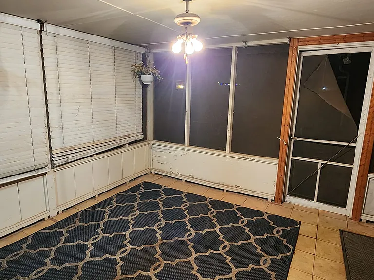 7916 Duane Dr — Photo 6