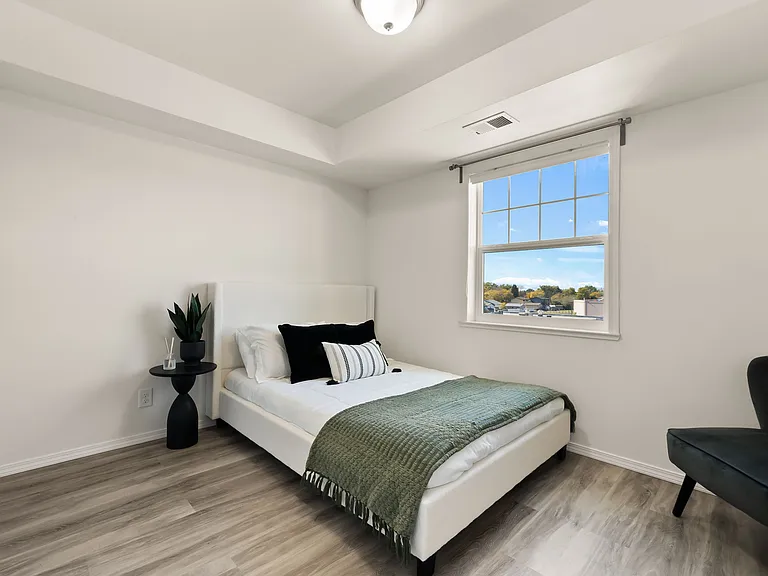 5929 Rochdale Blvd — Photo 11