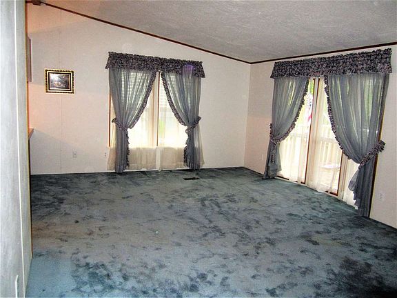 4th image of 208 S Neyland Ave Spc 57