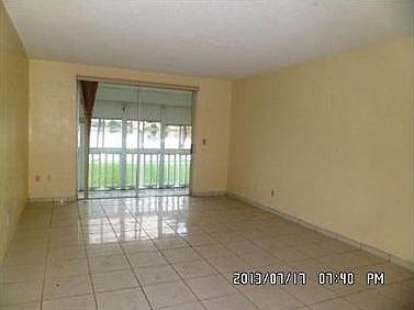 5th image of 18707 NE 14th Ave APT 522