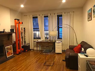 Rented by Salon Realty Corp