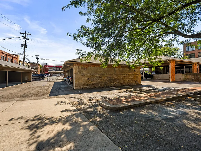 544 S Front St #315 — Photo 39