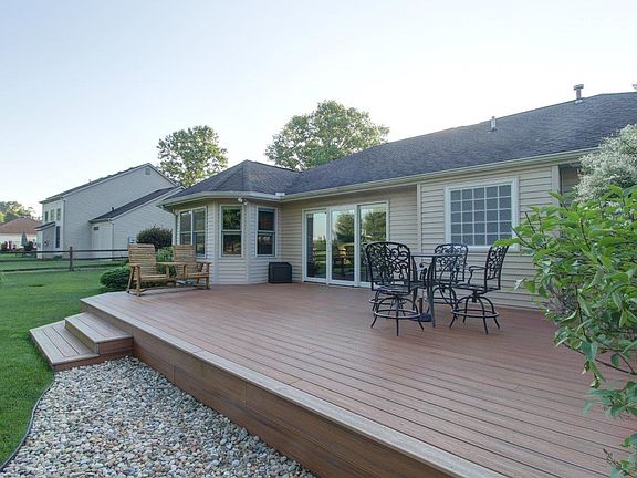 3rd image of 53377 Pine Brook Dr