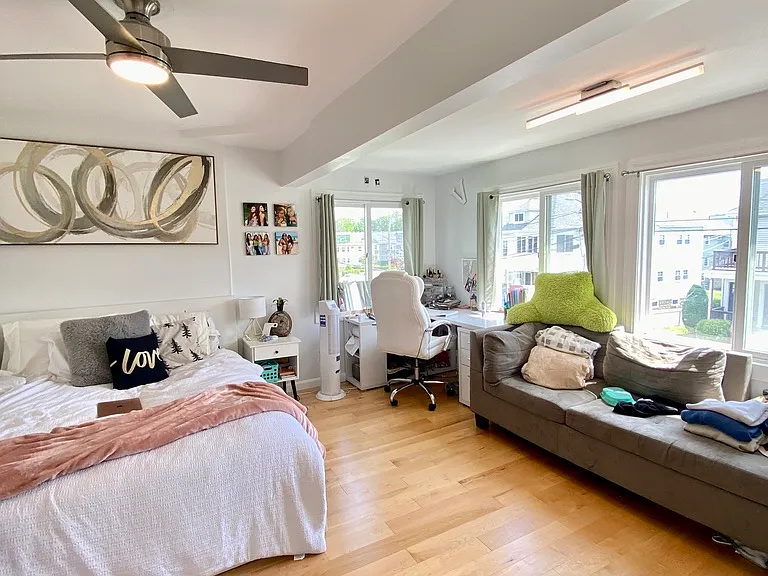 196 Boylston St #2 — Photo 15